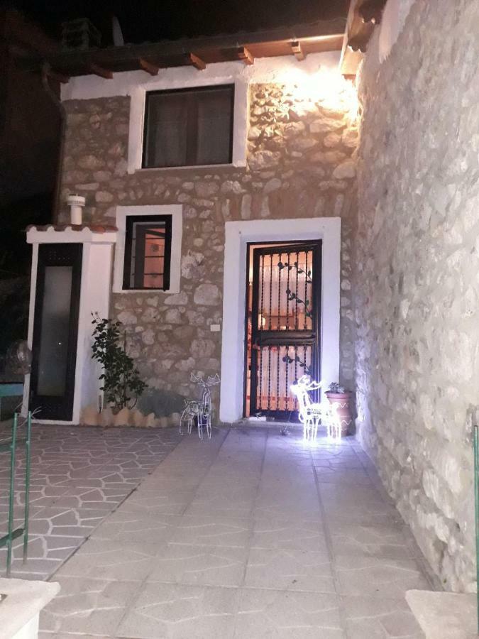 La Casetta Apartamento Fiuggi Exterior foto