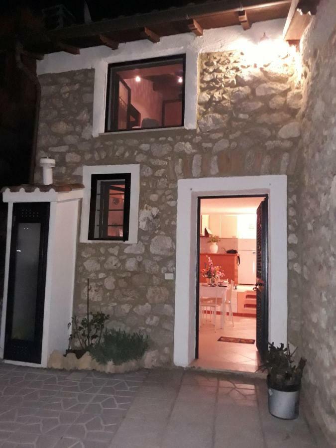 La Casetta Apartamento Fiuggi Exterior foto